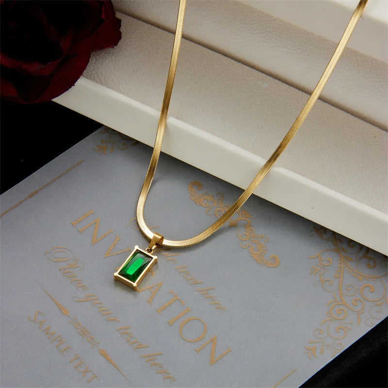 Green Crystal Zircon Pendant Necklace Earrings Set